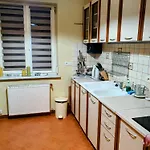 Pietrowy Dom Blisko Babiej Gory Дом отдыха *